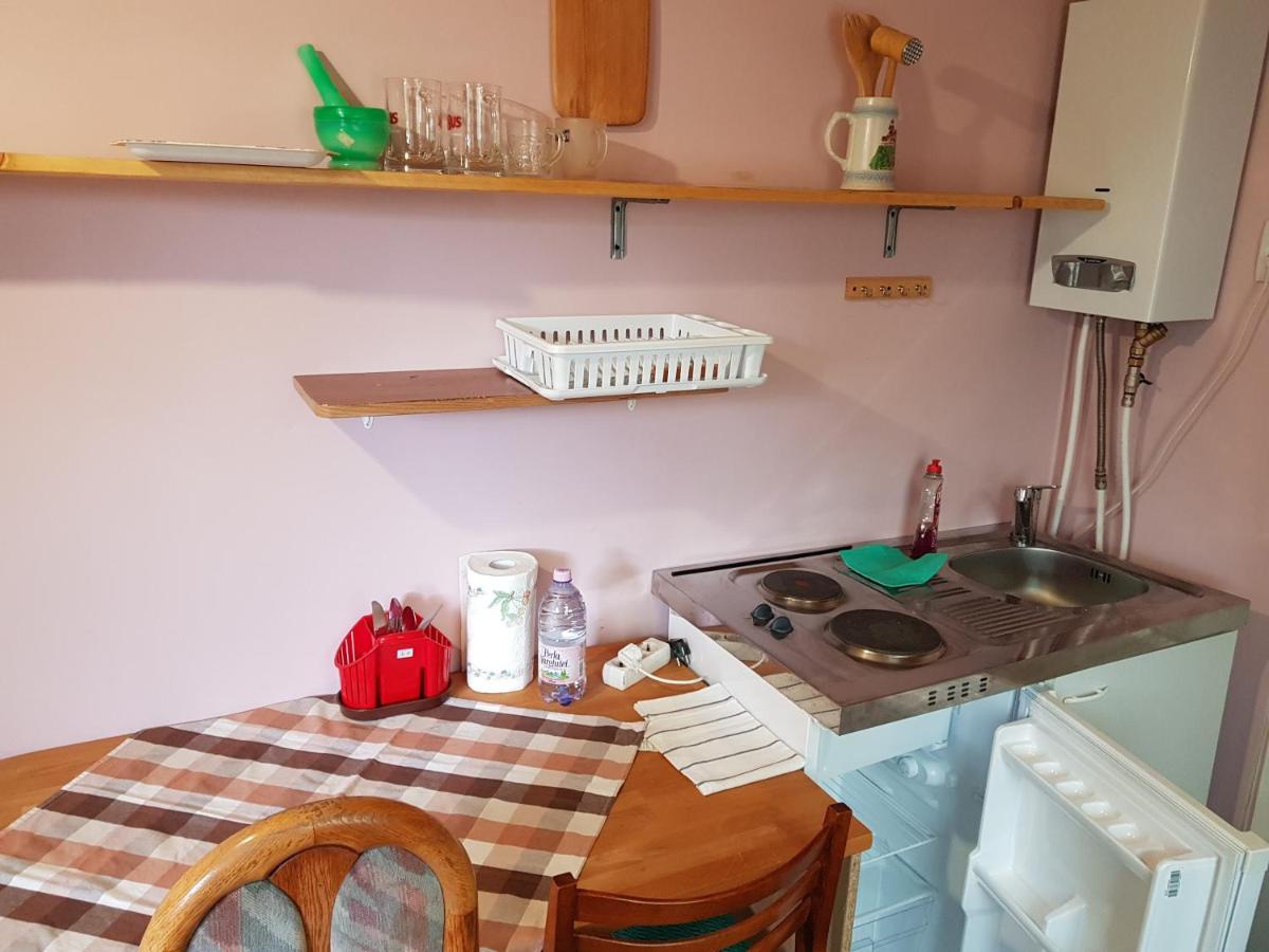 Hompot Accommodation Deva Bagian luar foto