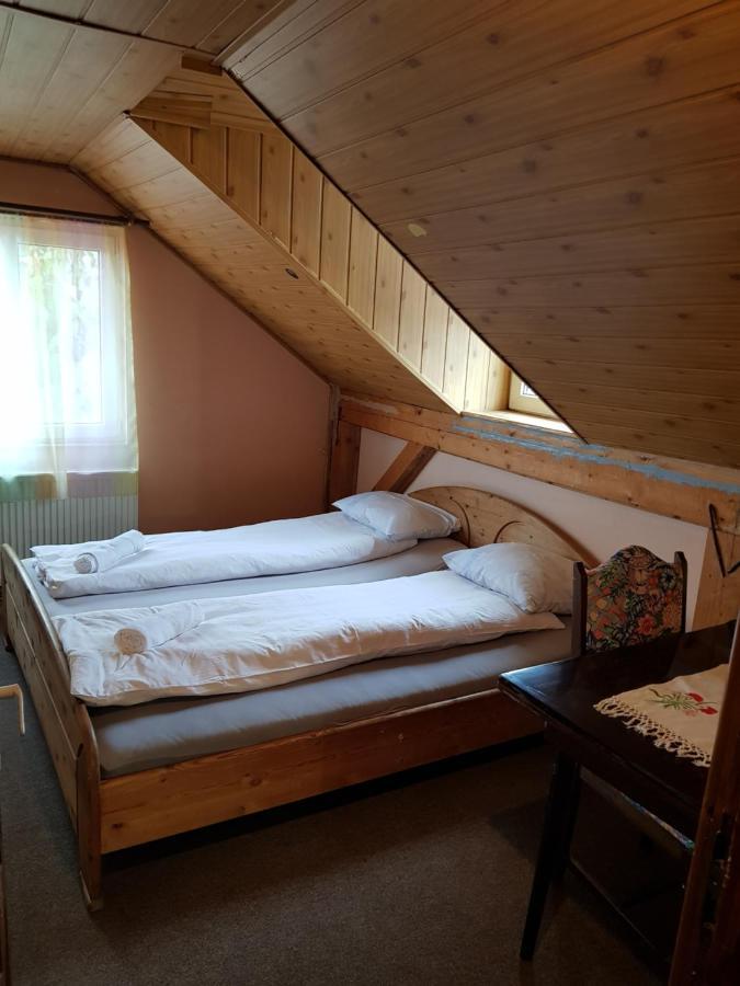Hompot Accommodation Deva Bagian luar foto